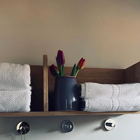 Bed & Breakfast Huisje Aan 't Hof